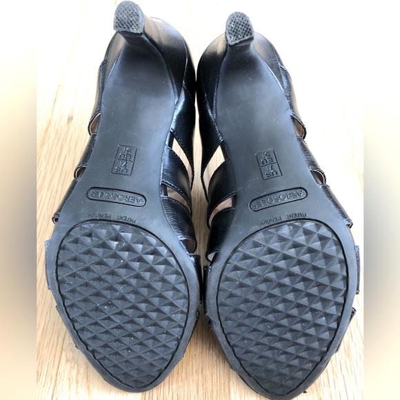 Ladies Aerosoles Zippered Pumps - Size 7 1/2 M - Picture 3 of 11